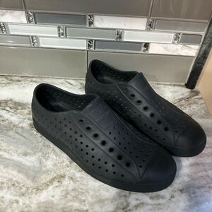 Native Jefferson Sugarlite Black Shoes Mens Size 6 Womens 8 Slip OnShoes casual